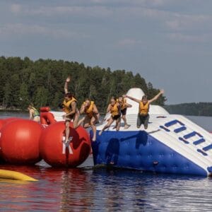 Yhdistelmälippu vesipuisto, Touhupark, minigolf ja rantasauna, koko päivän!